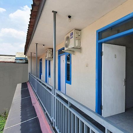 Hotel Vaccinated Staff - SPOT ON 2726 Kopo 355 Syariah Bandung Exterior foto