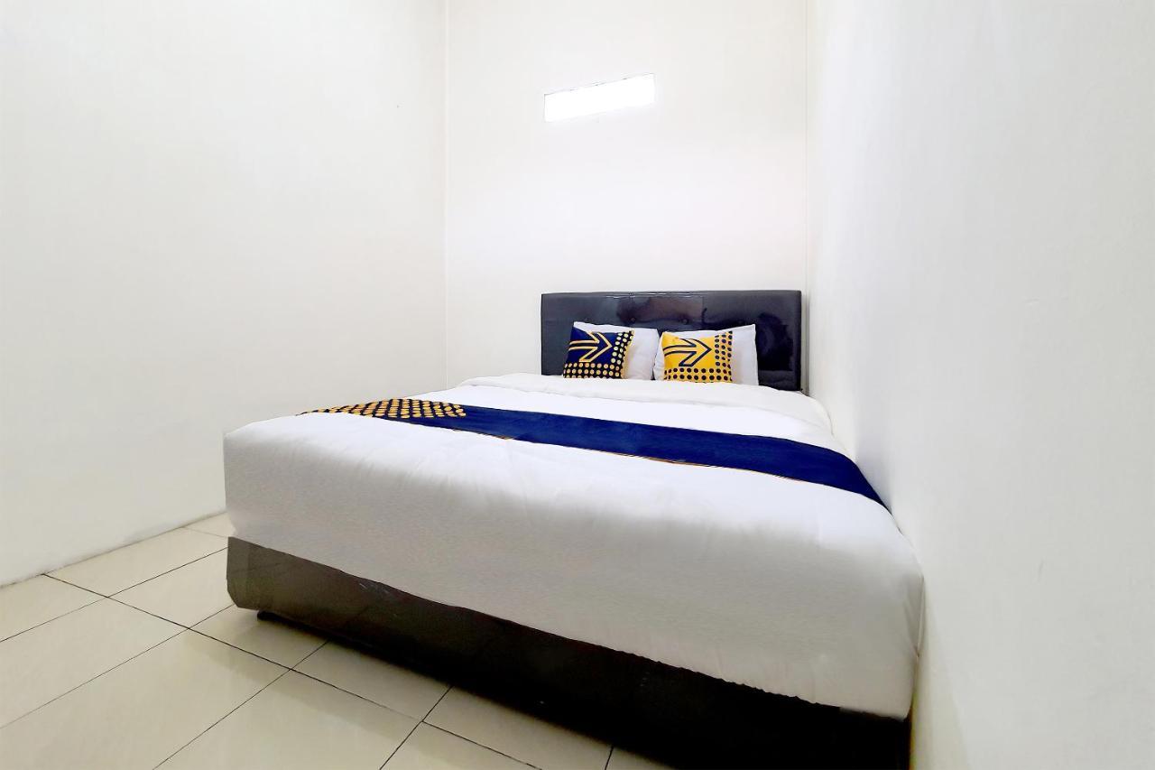 Hotel Vaccinated Staff - SPOT ON 2726 Kopo 355 Syariah Bandung Exterior foto