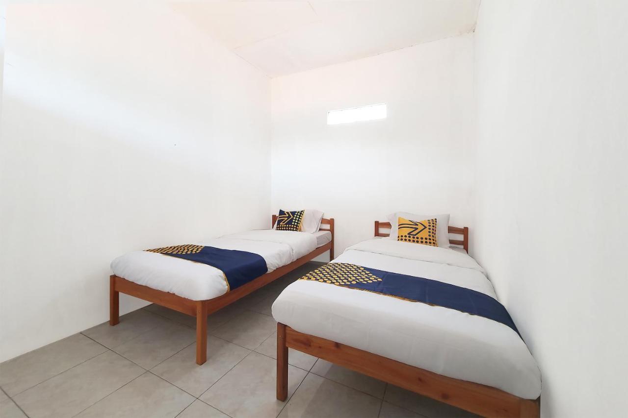 Hotel Vaccinated Staff - SPOT ON 2726 Kopo 355 Syariah Bandung Exterior foto